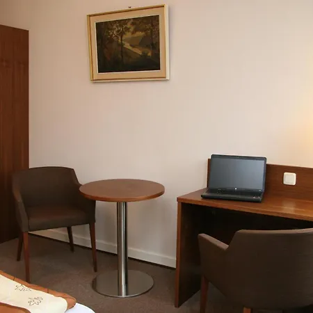 Rhein-Hotel-3